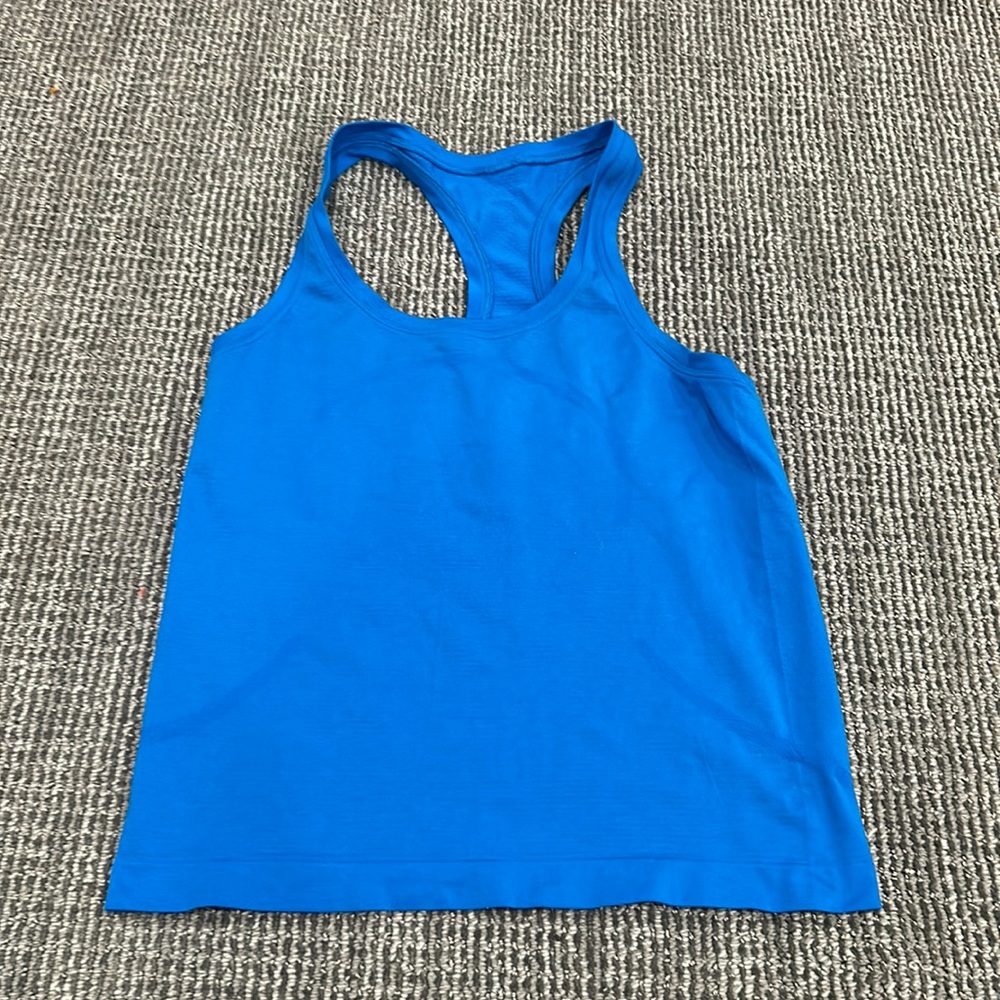 Size 4 blue tank top lululemon